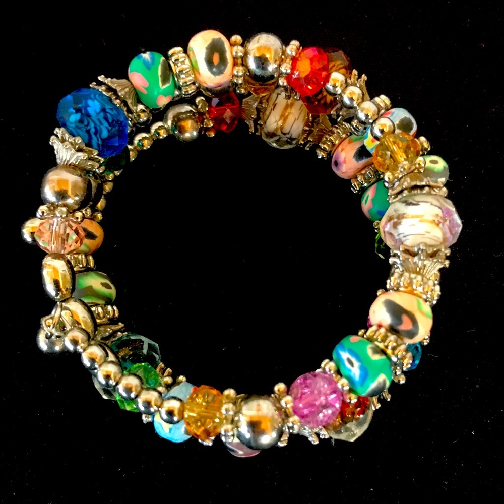 Premier Designs multi-colored beaded spiral wrap bracelet with box.